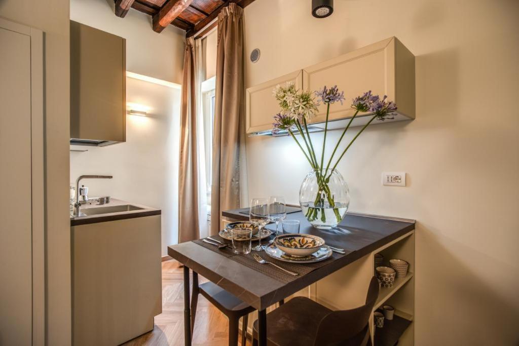 Maison Del Colosseo Рим Экстерьер фото